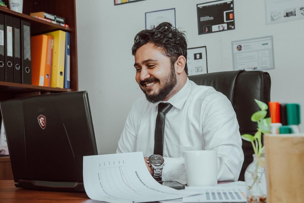 Interim sales manager coacht salesteam en optimaliseert verkoopprocessen voor commercieel succes
